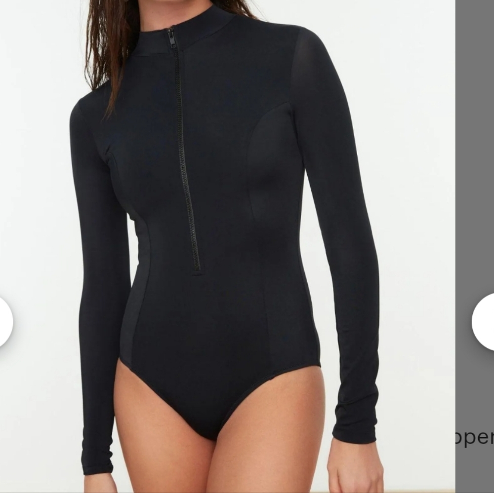 Baleaf Black Long Sleeve Bodysuit Zipper Closure Size XXL Women